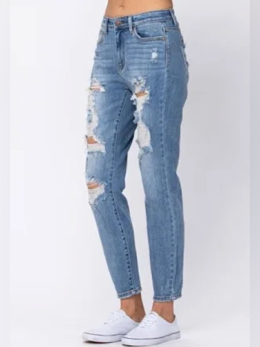 High Waist Destroyed Boyfriend Jeans -82170 Judy Blue Woman's Size 3/26